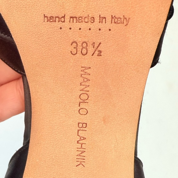 Manolo Blahnik Black Satin Cassiado Crystal buckle Peep Toe Pumps EU 38.5 - Picture 8 of 9